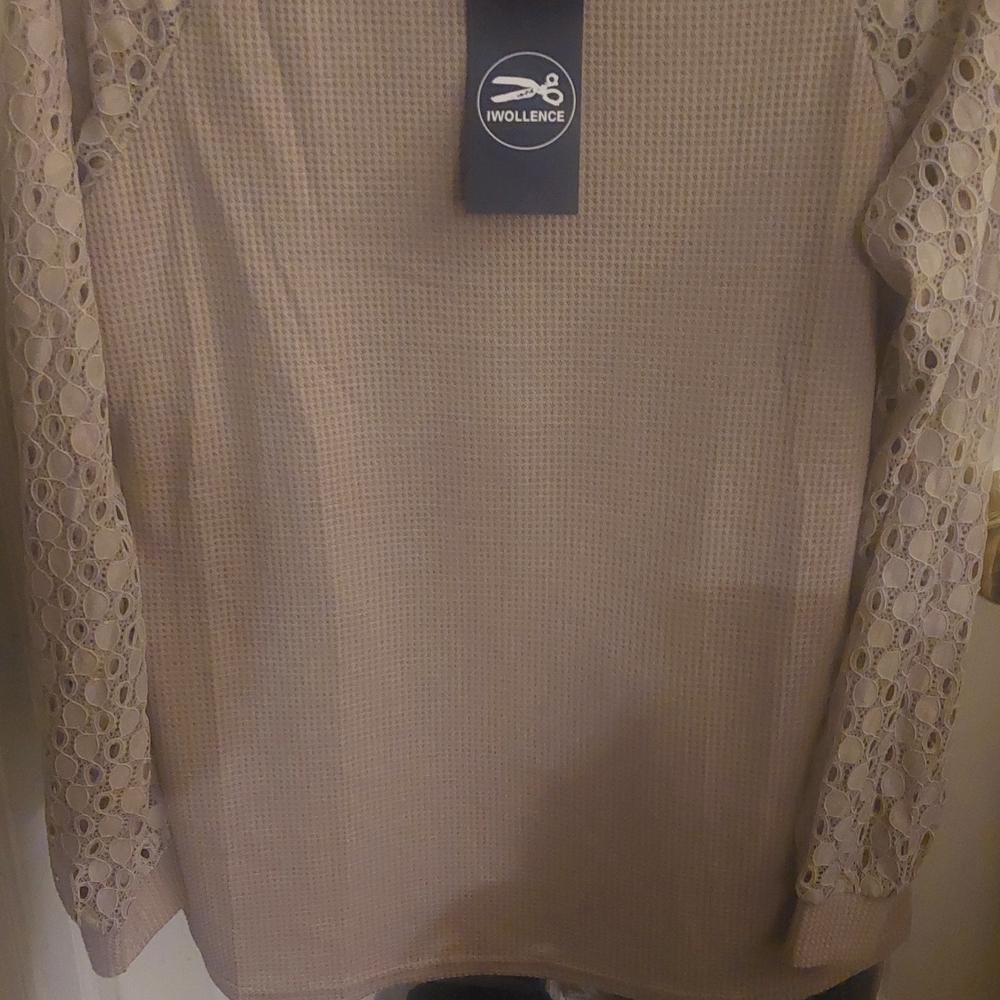 Women's Lace Sleeve Knit Top — Beige